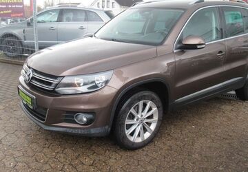 VW Tiguan 237.000 km 8.950 &euro; Nordenham 26954