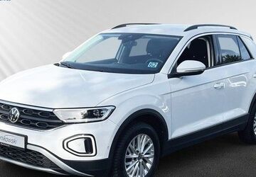 VW T-Roc 24.877 km 20.999 &euro; Bremerhaven 27568