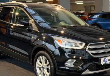 Ford Kuga 135.000 km 14.350 &euro; Bremerhaven 27568