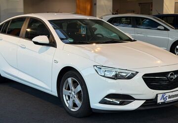 Opel Insignia 106.000 km 8.650 &euro; Bremerhaven 27568