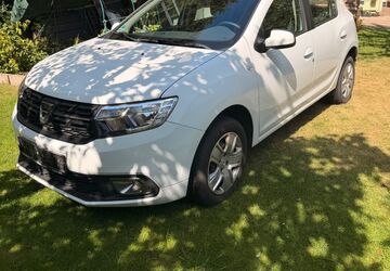 Dacia Sandero 106.158 km 4.800 &euro; Bremerhaven 27568