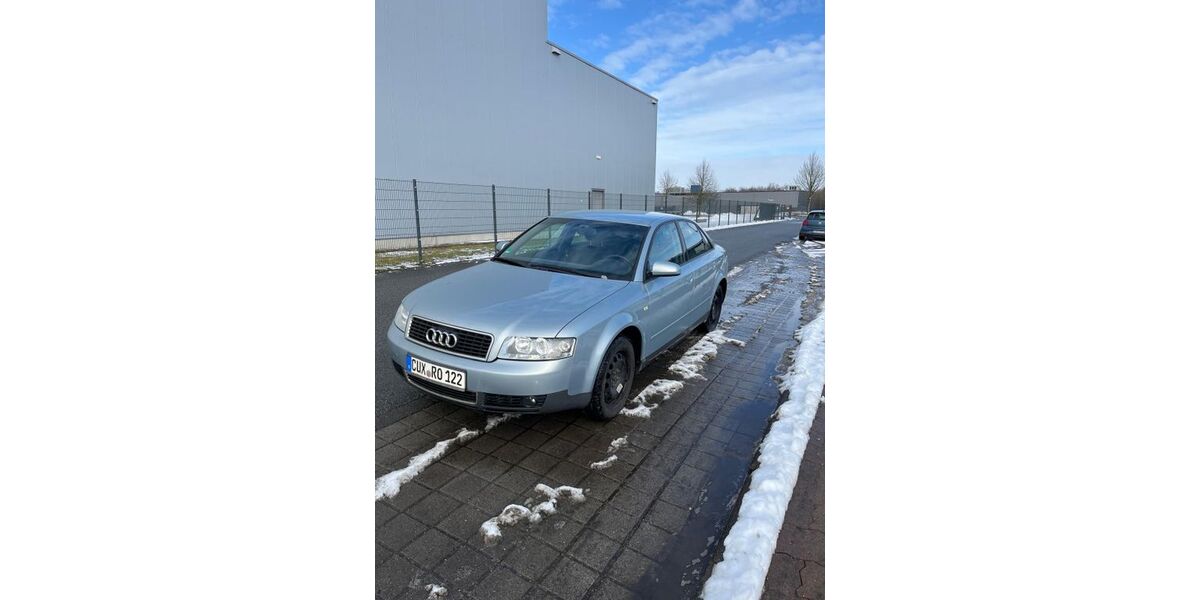 Audi A4 111.000 km 2.500 &euro; Loxstedt 27612