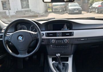 BMW 318 367.500 km 2.850 &euro; Brake 26919