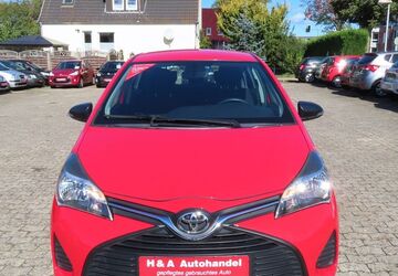 Toyota Yaris 141.261 km 6.999 &euro; Geestland 27607