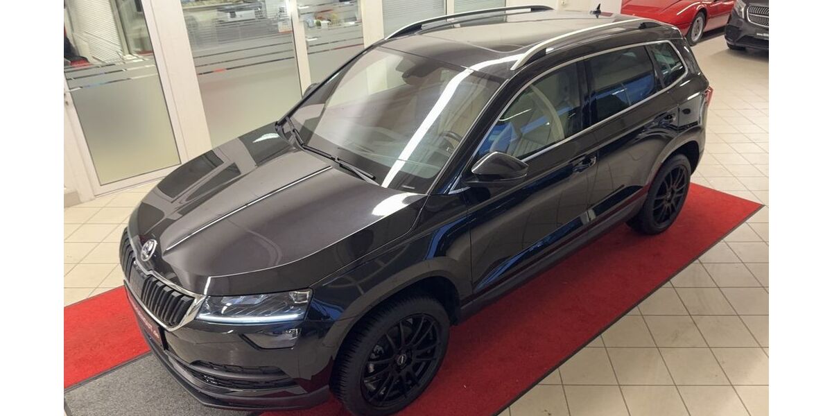 Skoda Karoq 15.378 km 27.600 &euro; Stadland 26936