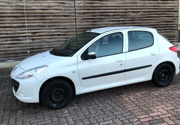 Peugeot 206 147.800 km 2.300 &euro; Geestland 27624