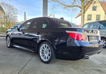 BMW 530 213.001 km 11.988 &euro; Bremerhaven 27572