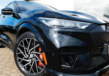 Ford Mustang Mach-E 50.000 km 39.990 &euro; Brake 26919