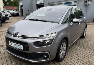 Citroen C4 Picasso 141.000 km 7.950 &euro; Nordenham 26954
