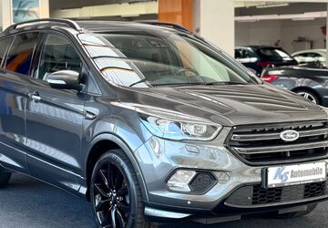 Ford Kuga 94.000 km 14.650 &euro; Bremerhaven 27568