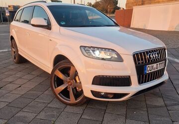 Audi Q7 160.000 km 22.500 &euro; Geestland 27607