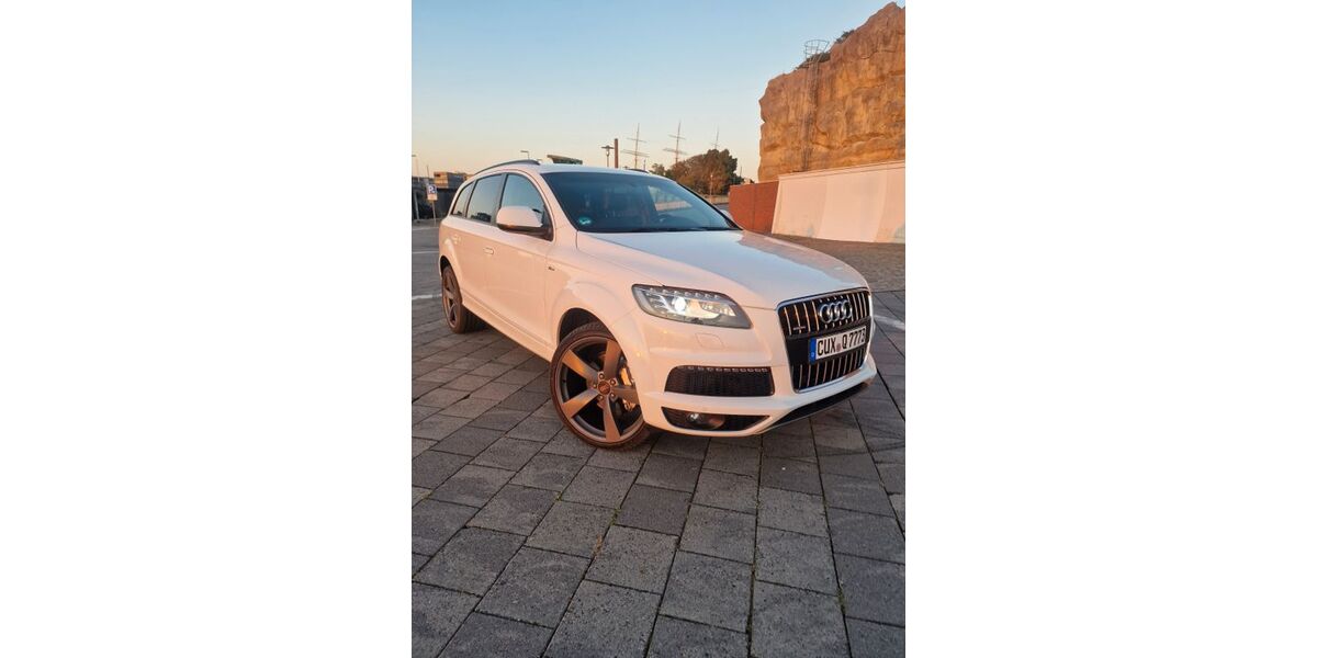 Audi Q7 160.000 km 22.500 &euro; Geestland 27607
