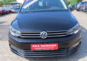 VW Touran 83.256 km 20.499 &euro; Geestland 27607