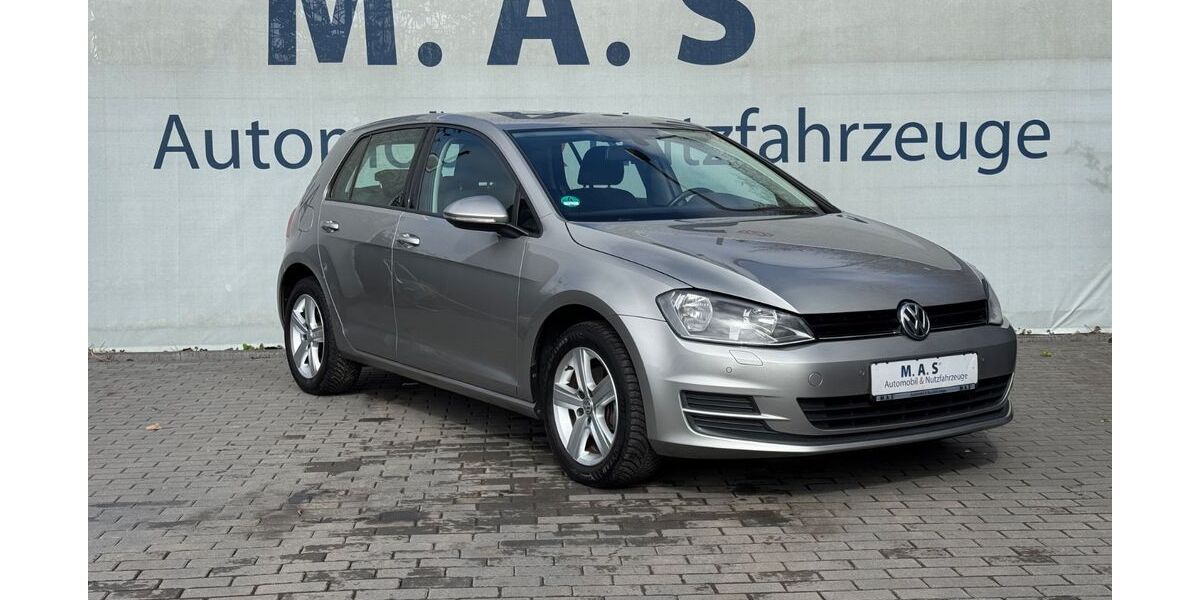 VW Golf 185.900 km 8.699 &euro; Bremerhaven 27576