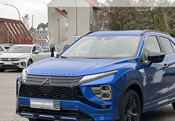 Mitsubishi Eclipse Cross 57.433 km 18.899 &euro; Bremerhaven 27576