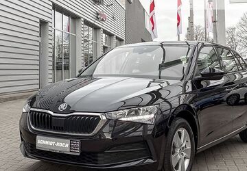 Skoda Scala 40.759 km 14.991 &euro; Bremerhaven 27576