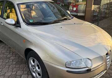 Alfa Romeo 147 59.350 km 3.750 &euro; Beverstedt 27616