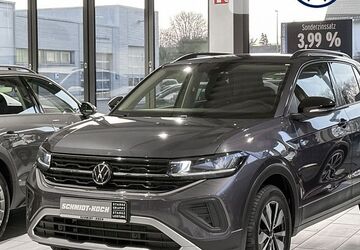 VW T-Cross 7.665 km 24.991 &euro; Bremerhaven 27576