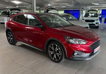 Ford Focus 58.000 km 15.000 &euro; Bremerhaven 27572