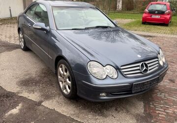 Mercedes-Benz CLK 240 286.500 km 1.300 &euro; langen 27607