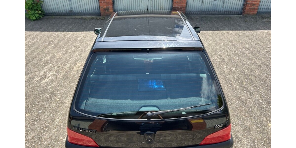 Peugeot 106 II 33.150 km 2.399 &euro; Bremerhaven 27576