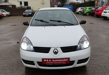 Renault Clio 66.018 km 2.499 &euro; Geestland 27607