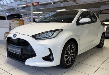 Toyota Yaris 27.000 km 19.950 &euro; Bremerhaven 27580