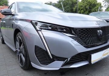 Peugeot 308 35.200 km 23.990 &euro; Geestland 27607