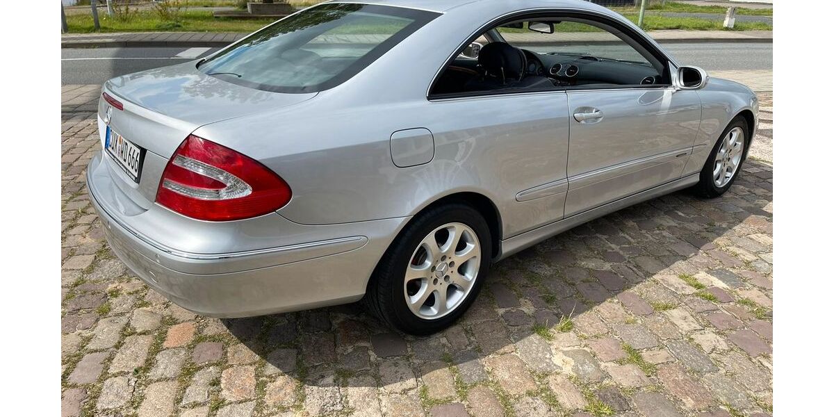 Mercedes-Benz CLK 240 84.000 km 9.690 &euro; Bremerhaven 27570