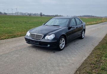 Mercedes-Benz C 180 160.000 km 3.800 &euro; Geestland 27607