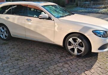 Mercedes-Benz E 220 378.000 km 7.777 &euro; Beverstedt 27616