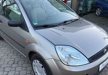 Ford Fiesta 89.750 km 2.700 &euro; Beverstedt 27616