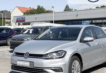 VW Golf 92.435 km 13.991 &euro; Bremerhaven 27576