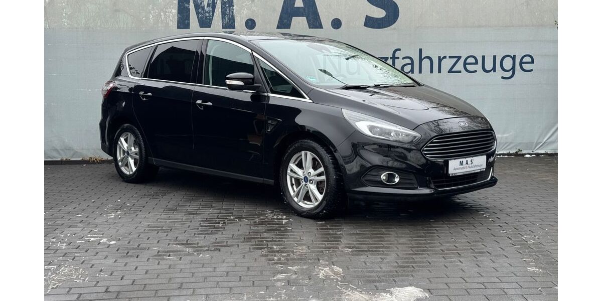 Ford S-Max 204.000 km 10.350 &euro; Bremerhaven 27576
