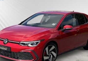 VW Golf 2.840 km 31.499 &euro; Bremerhaven 27568