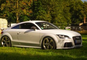 Audi TT RS 141.500 km 31.900 &euro; Bremerhaven 27570