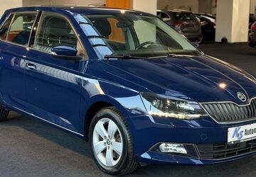 Skoda Fabia 62.500 km 12.999 &euro; Bremerhaven 27568