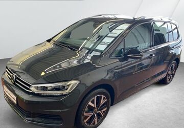 VW Touran 10.823 km 37.950 &euro; Bremerhaven 27580