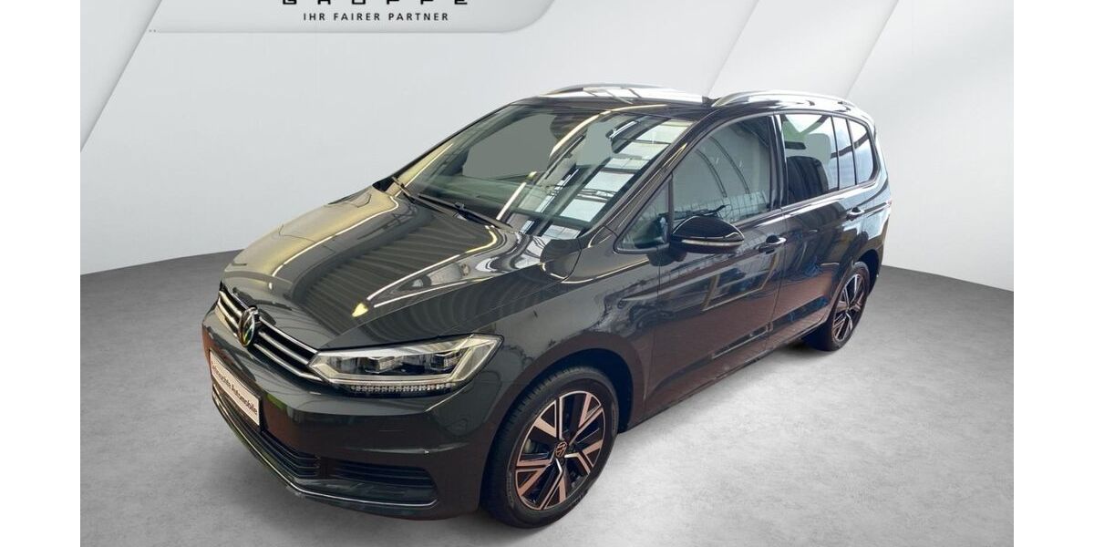 VW Touran 10.823 km 37.950 &euro; Bremerhaven 27580