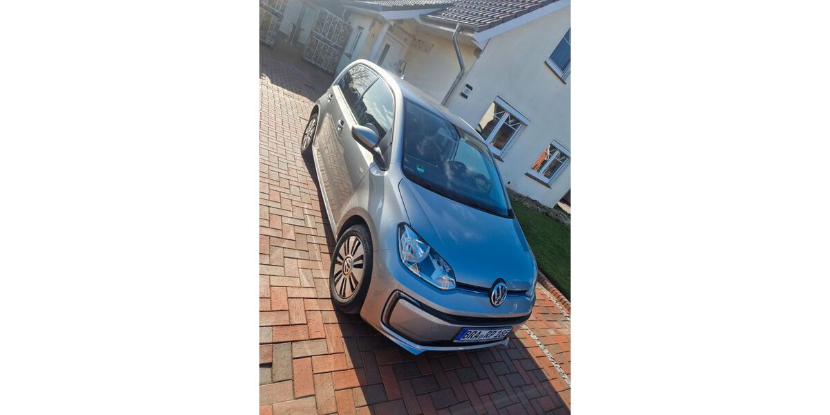 VW e-up! 26.700 km 9.500 &euro; Nordenham 26954
