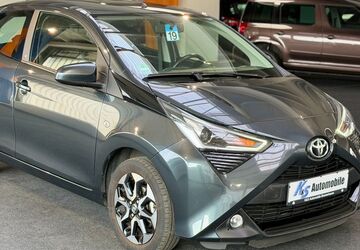 Toyota Aygo (X) 14.470 km 13.999 &euro; Bremerhaven 27568