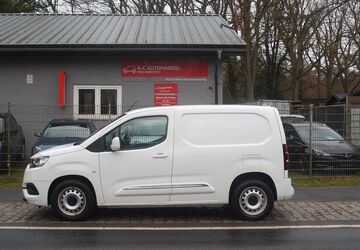 Toyota Proace City 103.585 km 12.399 &euro; Loxstedt-Hahnenknoop 27612