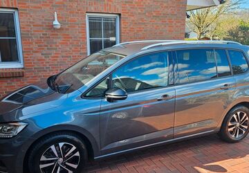 VW Touran 154.930 km 18.900 &euro; Schiffdorf 27619