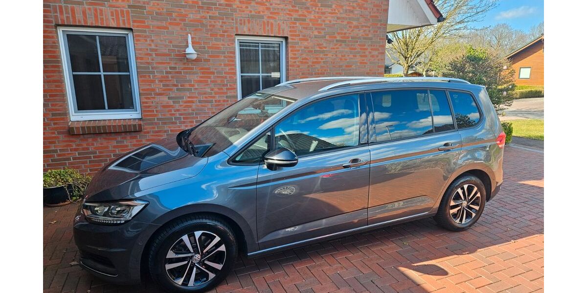 VW Touran 154.930 km 18.900 &euro; Schiffdorf 27619