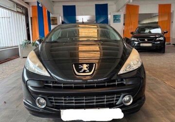 Peugeot 207 152.000 km 3.000 &euro; Bremerhaven 27568