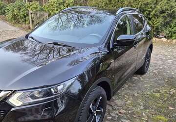 Nissan Qashqai 121.788 km 12.250 &euro; Holste 27729