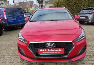 Hyundai i30 119.695 km 7.499 &euro; Geestland 27607
