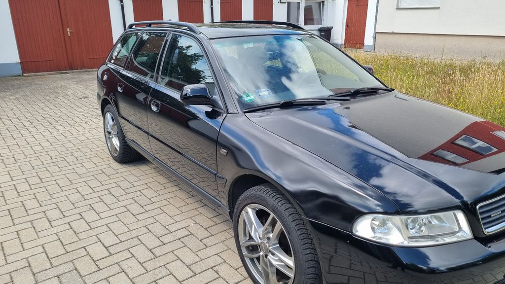 Audi A4 235.000 km 1.700 &euro; Bremerhaven 27578