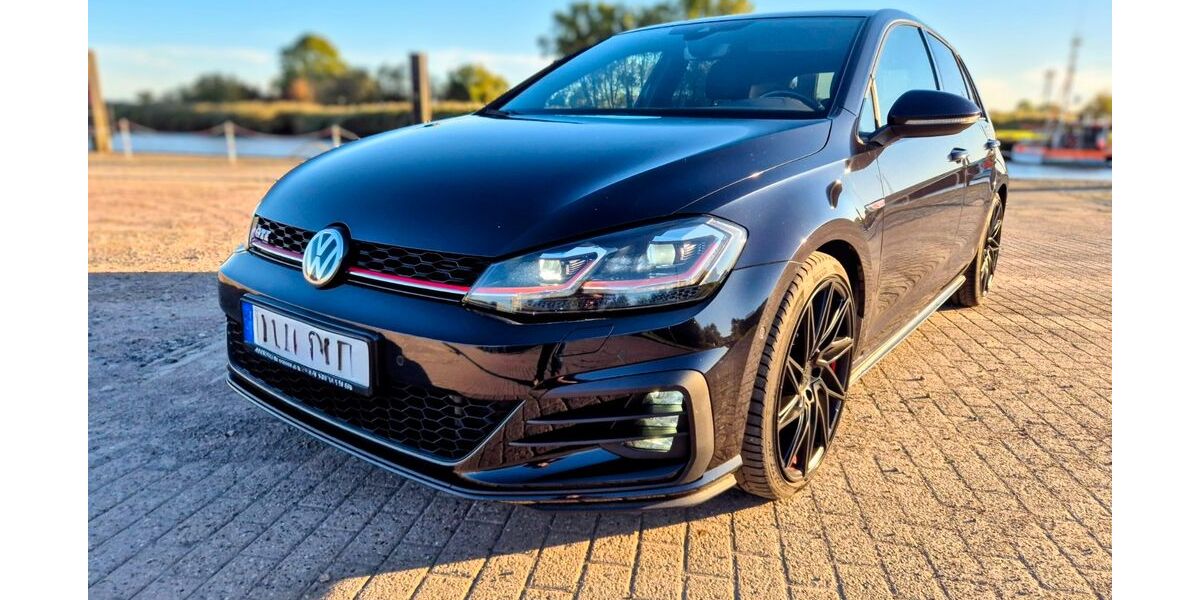 VW Golf 72.199 km 21.600 &euro; Nordenham 26954