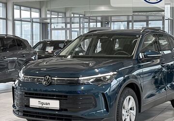 VW Tiguan 12.999 km 33.899 &euro; Bremerhaven 27576
